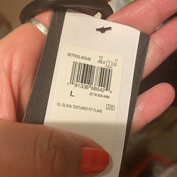 NWT Guess Olivia Black Velvet Eyelet Fit Flare - Gorgeous - Picture 4 of 7